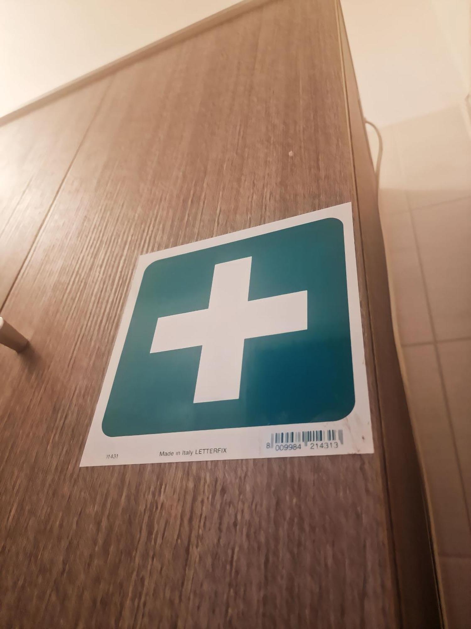 Varese Prime - Large Independent Apartment, Air Conditioning, 2 Bathrooms, 2 Free Covered Parking Spaces, No Restricted Traffic Zone, Train Station 100M, Theatre 150M, Historic City Centre Ngoại thất bức ảnh